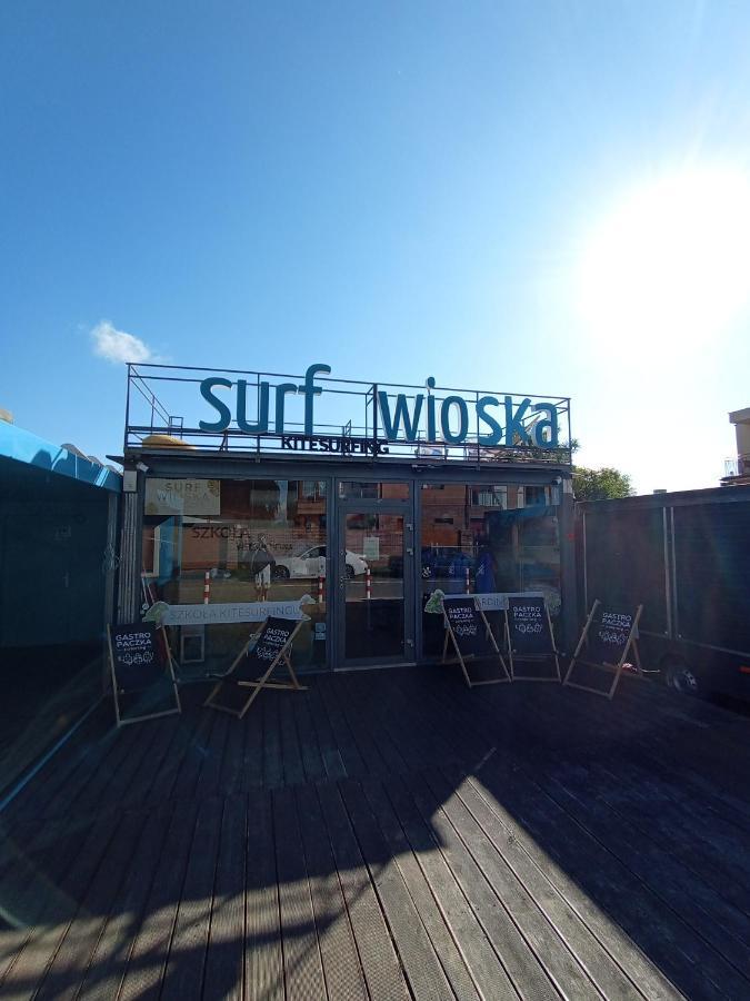 Ferienwohnung Przyczepa Niewiadow Surf Wioska Jastarnia Exterior foto
